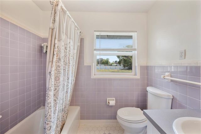 1804 W DAUGHTERY ROAD, Lakeland, FL 33810