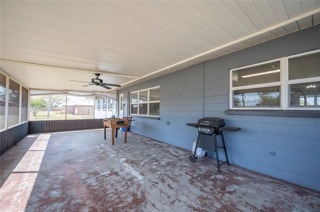 1804 W DAUGHTERY ROAD, Lakeland, FL 33810