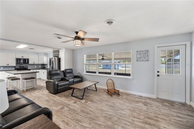 1804 W DAUGHTERY ROAD, Lakeland, FL 33810