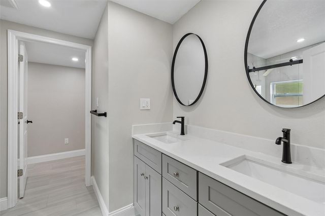 6532 S WEST SHORE CIRCLE, Tampa, FL 33616