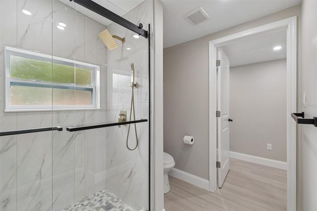 6532 S WEST SHORE CIRCLE, Tampa, FL 33616
