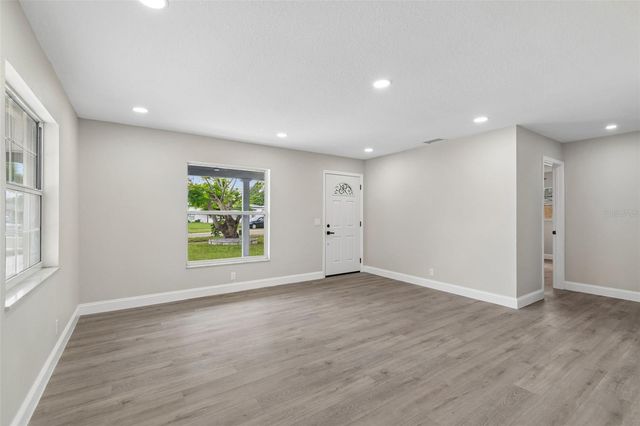 6532 S WEST SHORE CIRCLE, Tampa, FL 33616