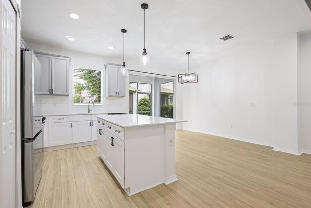 5736 SKYTOP DRIVE, Lithia, FL 33547