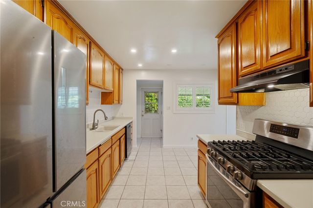 20353 Gault, Winnetka, CA 91306