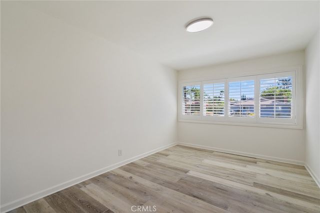 20353 Gault, Winnetka, CA 91306
