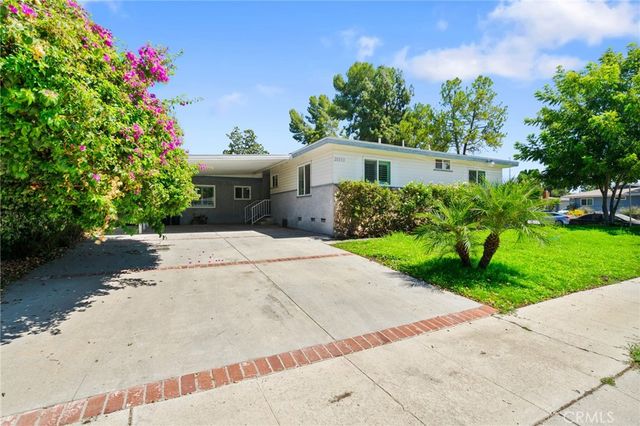 20353 Gault, Winnetka, CA 91306