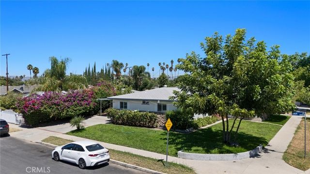 20353 Gault, Winnetka, CA 91306