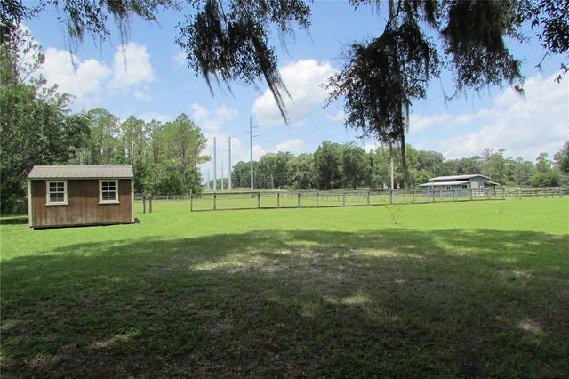 10455 NW GAINESVILLE ROAD, Ocala, FL 34482