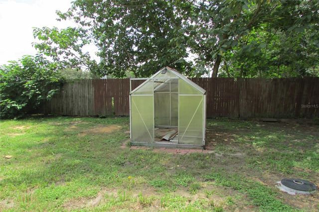 10455 NW GAINESVILLE ROAD, Ocala, FL 34482