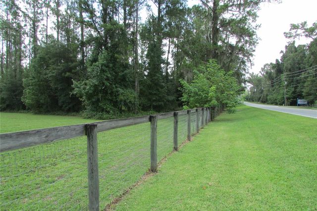 10455 NW GAINESVILLE ROAD, Ocala, FL 34482