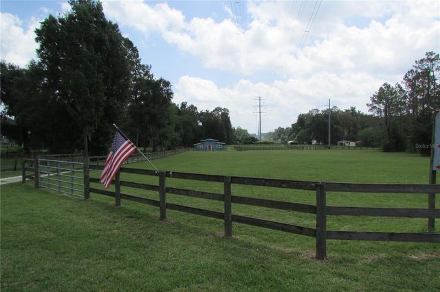10455 NW GAINESVILLE ROAD, Ocala, FL 34482