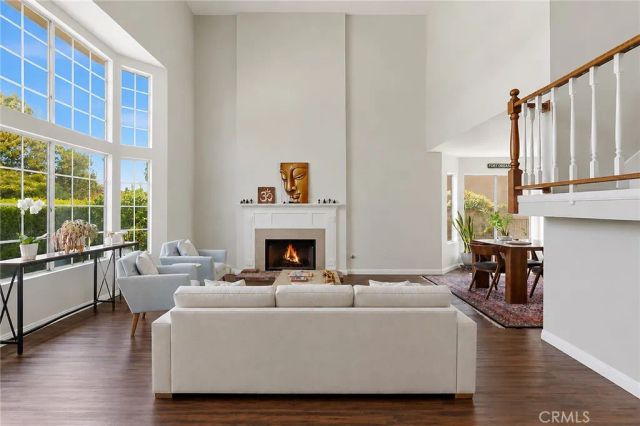 29534 Meadowmist Way, Agoura Hills, CA 91301