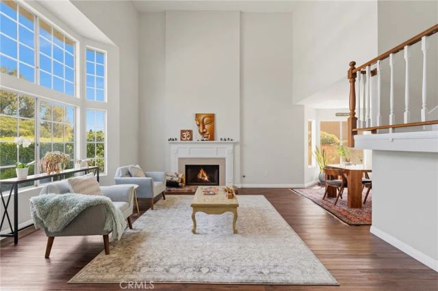 29534 Meadowmist Way, Agoura Hills, CA 91301