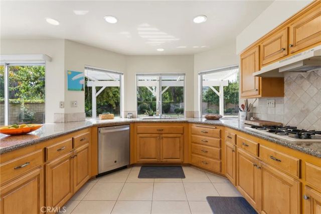 29534 Meadowmist Way, Agoura Hills, CA 91301