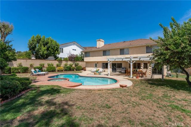 29534 Meadowmist Way, Agoura Hills, CA 91301
