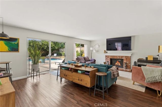 29534 Meadowmist Way, Agoura Hills, CA 91301