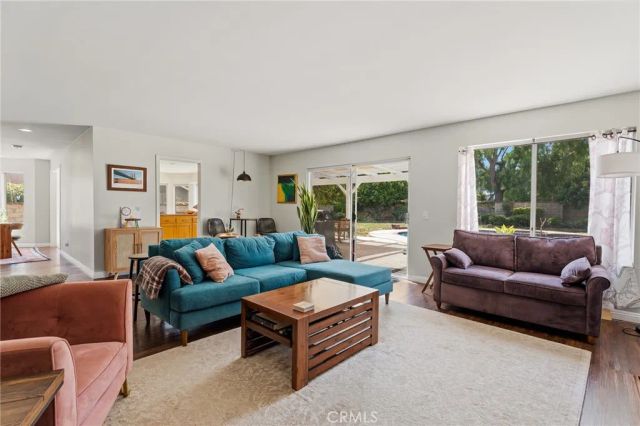 29534 Meadowmist Way, Agoura Hills, CA 91301