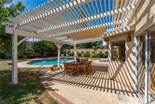 29534 Meadowmist Way, Agoura Hills, CA 91301