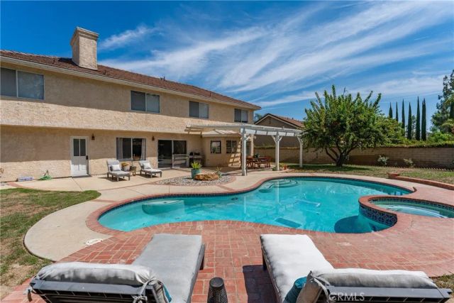 29534 Meadowmist Way, Agoura Hills, CA 91301