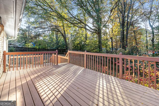 920 Vfw Drive, Stone Mountain, GA 30083