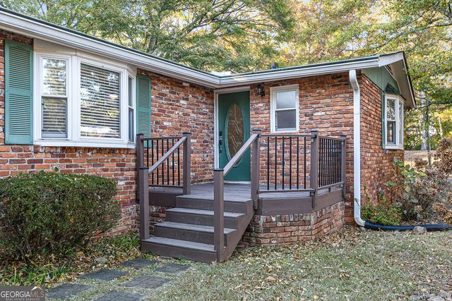 920 Vfw Drive, Stone Mountain, GA 30083