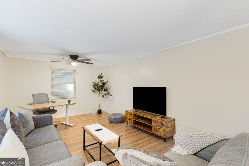 920 Vfw Drive, Stone Mountain, GA 30083