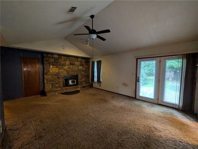 24 Cedar Creek Drive, Clarksville, AR 72830