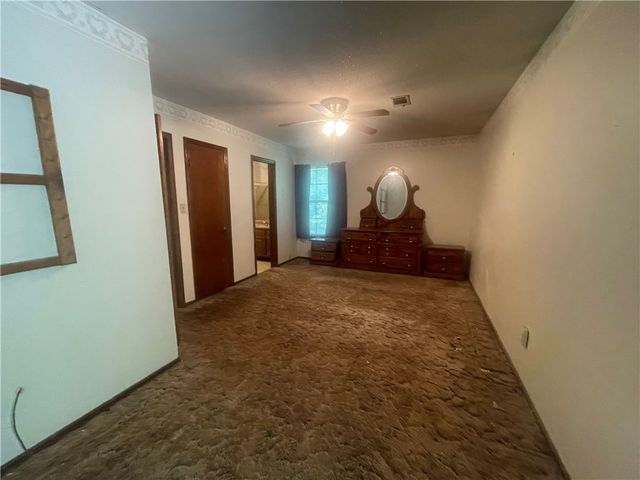 24 Cedar Creek Drive, Clarksville, AR 72830