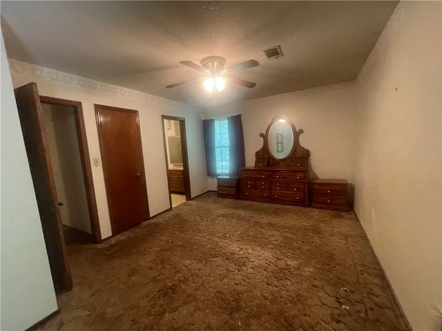 24 Cedar Creek Drive, Clarksville, AR 72830