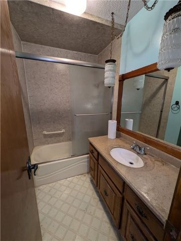 24 Cedar Creek Drive, Clarksville, AR 72830