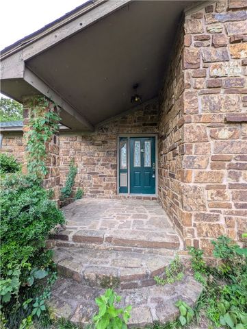 24 Cedar Creek Drive, Clarksville, AR 72830