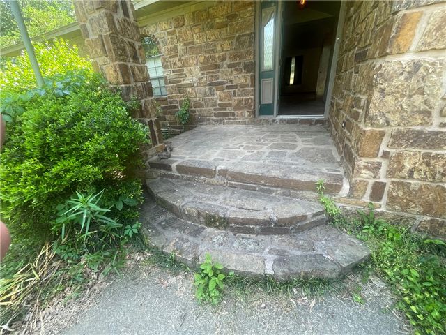 24 Cedar Creek Drive, Clarksville, AR 72830