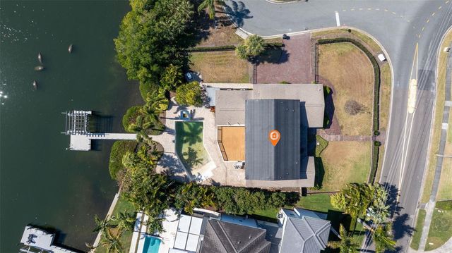 1392 MONTEREY BOULEVARD NE, St Petersburg, FL 33704