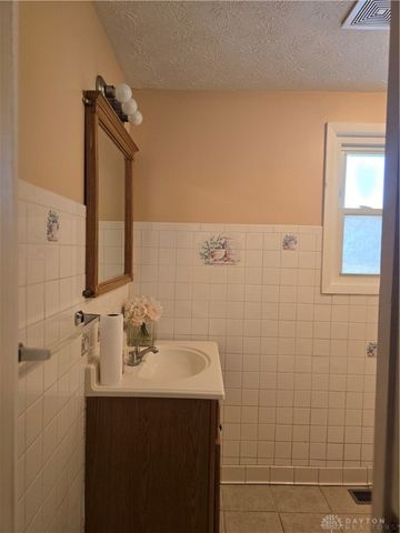 2315 Rector Avenue, Dayton, OH 45414