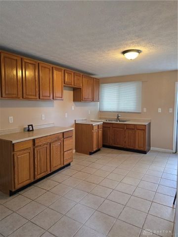 2315 Rector Avenue, Dayton, OH 45414