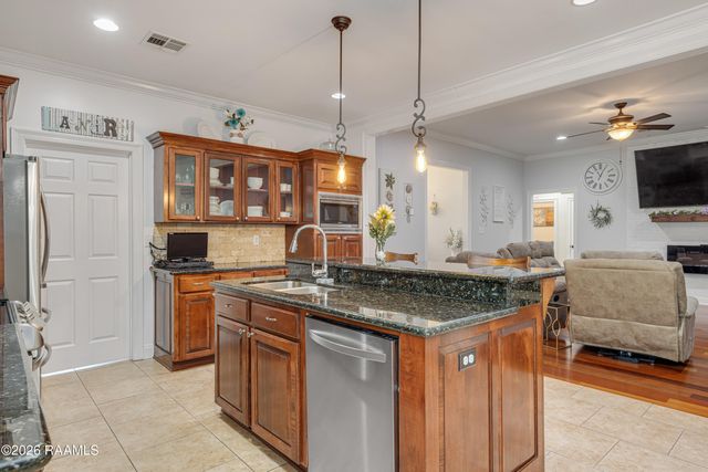 1353 Sawmill Highway, Breaux Bridge, LA 70517