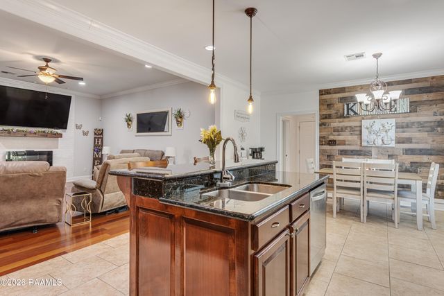 1353 Sawmill Highway, Breaux Bridge, LA 70517