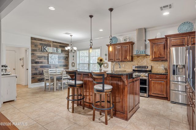 1353 Sawmill Highway, Breaux Bridge, LA 70517