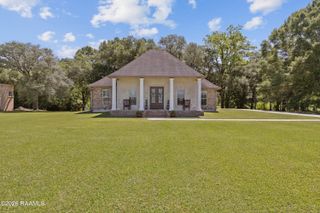 1353 Sawmill Highway, Breaux Bridge, LA 70517