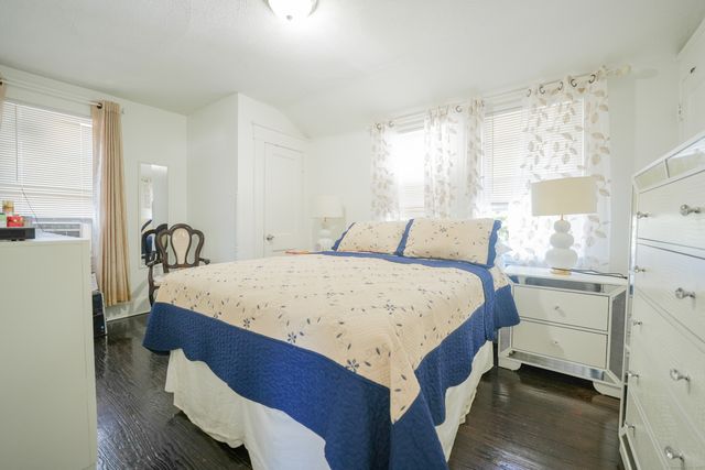 168 Pixlee Place, Bridgeport, CT 06610