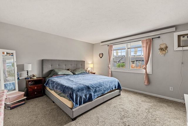 23 Magnolia St 2, Attleboro, MA 02703