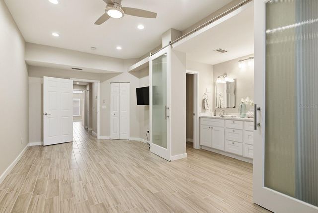 4811 BAYSHORE BOULEVARD 303, Tampa, FL 33611