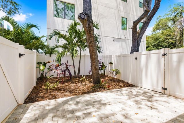 4811 BAYSHORE BOULEVARD 303, Tampa, FL 33611