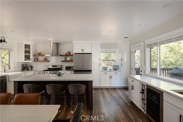 853 Golf Course, Lake Arrowhead, CA 92352