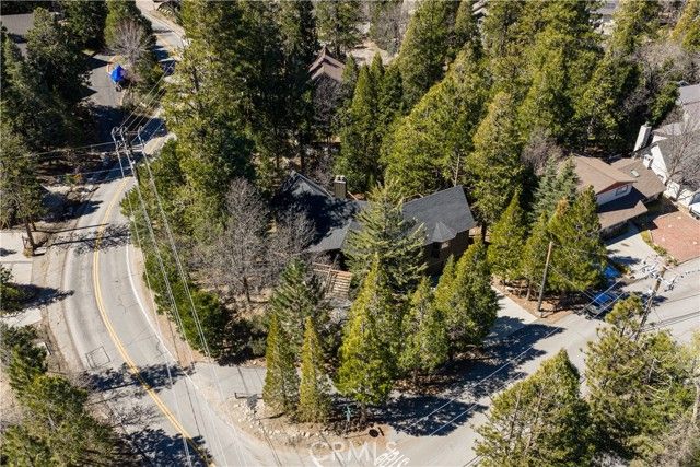 853 Golf Course, Lake Arrowhead, CA 92352