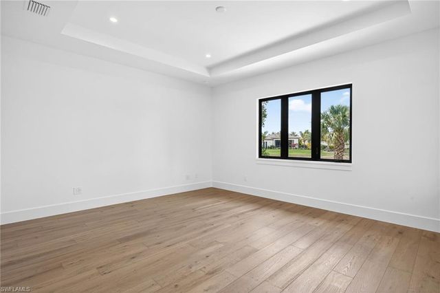 16803 Cabreo DR, Naples, FL 34110