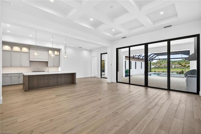 16803 Cabreo DR, Naples, FL 34110