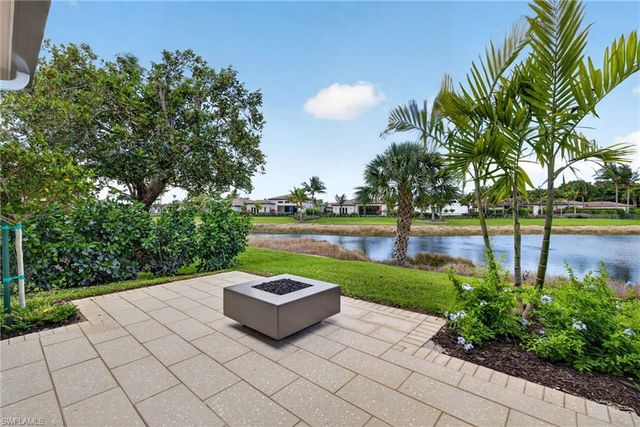 16803 Cabreo DR, Naples, FL 34110