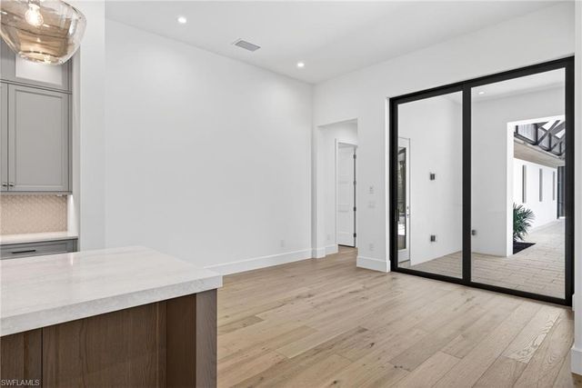 16803 Cabreo DR, Naples, FL 34110