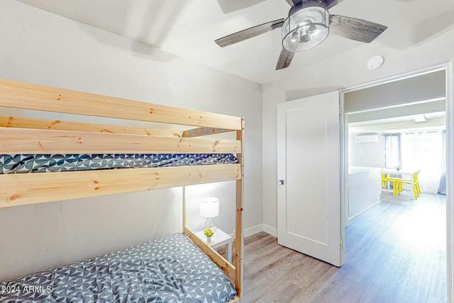 707 E UNIVERSITY Drive, Mesa, AZ 85203